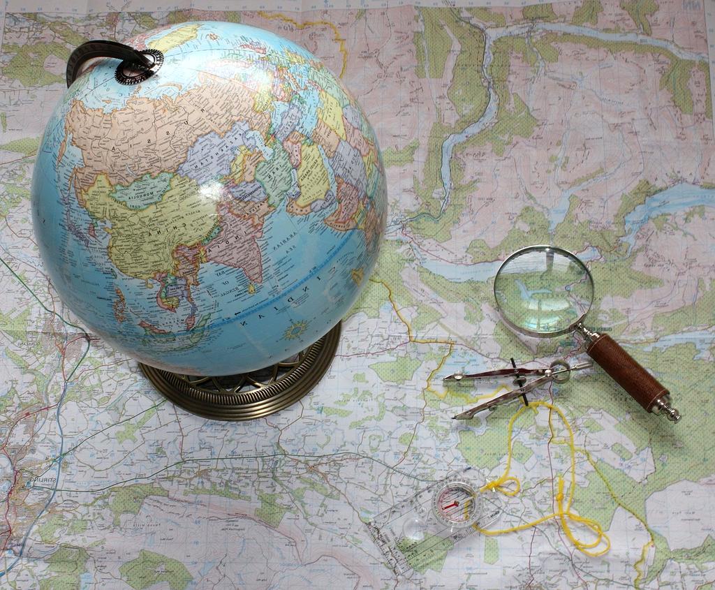 Interactive 3D Holographic Terrain Map